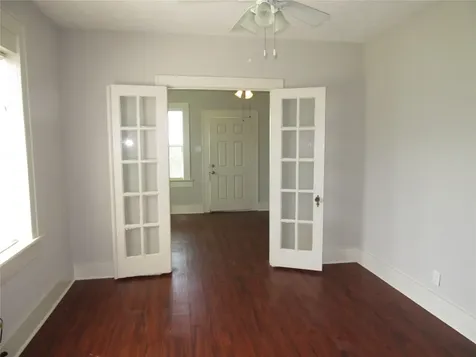4002 S 1/2 Galveston TX 77550