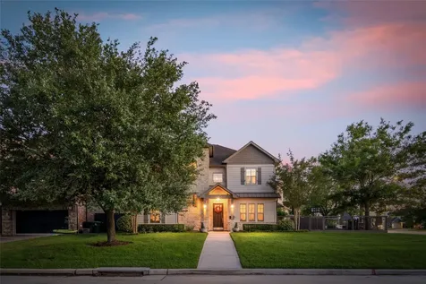 1045 Rosepoint Street Houston TX 77018