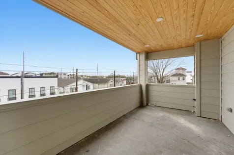 815A Lawrence Street Houston TX 77007