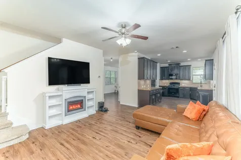 2318 Perkins Crossing Drive Conroe TX 77304
