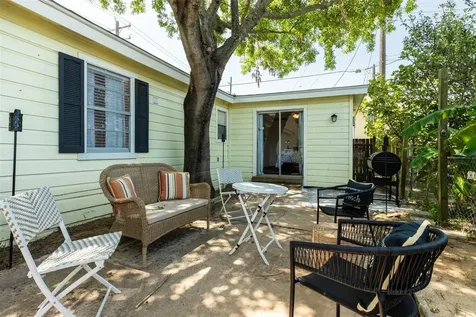 2114 57th Street Galveston TX 77551