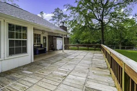216 N Lake Drive Livingston TX 77351