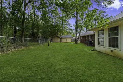 216 N Lake Drive Livingston TX 77351