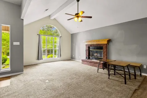 216 N Lake Drive Livingston TX 77351