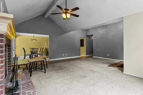 216 N Lake Drive Livingston TX 77351