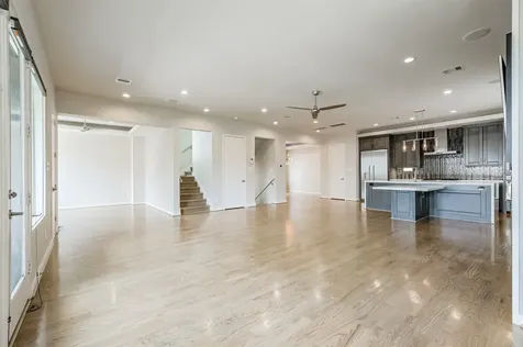 711 W Clay Street Houston TX 77019