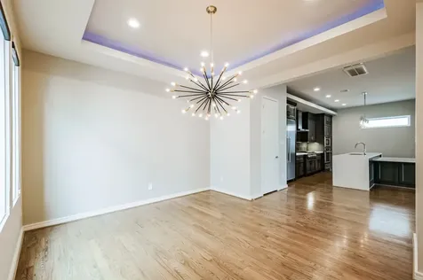 711 W Clay Street Houston TX 77019