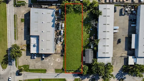 5717 Centralcrest Street Houston TX 77092