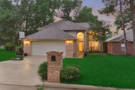 3503 Country Club Boulevard Montgomery TX 77356