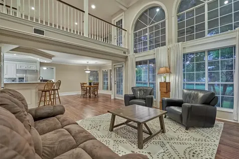 3503 Country Club Boulevard Montgomery TX 77356