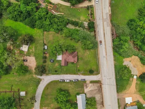 202 Sweed Street Brenham TX 77833