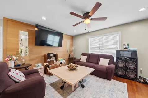 202 Sweed Street Brenham TX 77833