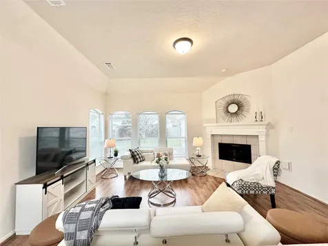 4903 Falls Circle Missouri City TX 77459