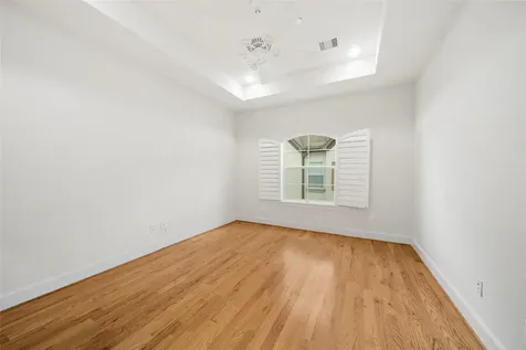 4031 Bellefontaine Street 117 Houston TX 77025