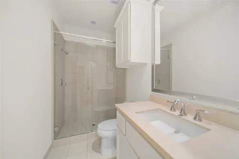 4031 Bellefontaine Street 117 Houston TX 77025