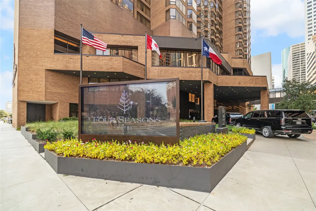 1111 Caroline Street 2908 Houston TX 77010