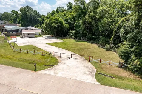 20920 Crosby Freeway Crosby TX 77532