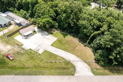 20920 Crosby Freeway Crosby TX 77532