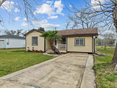909 Tarpey Road Texas City TX 77591