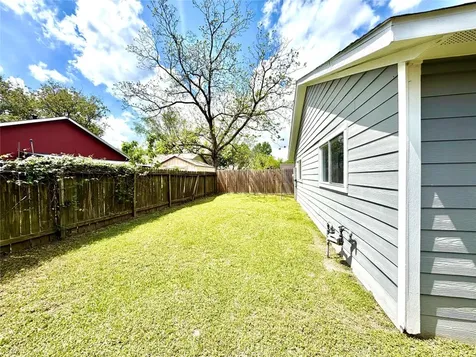 718 Blue Rock Court Houston TX 77060