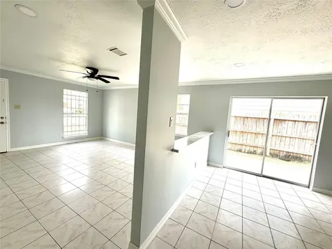 718 Blue Rock Court Houston TX 77060