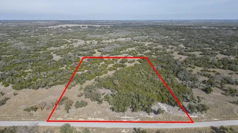 857 Brooklyn Drive NW Kerrville TX 78058