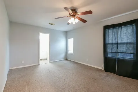 1109 E Miller Street Angleton TX 77515