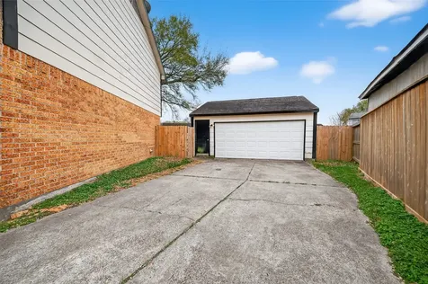 16006 El Toro Court Webster TX 77598