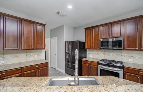 6814 Summer Bridge Lane Spring TX 77379