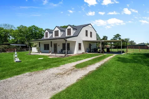 5123 Cotton Lake Road Cove TX 77523