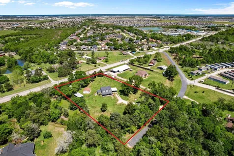 5123 Cotton Lake Road Cove TX 77523