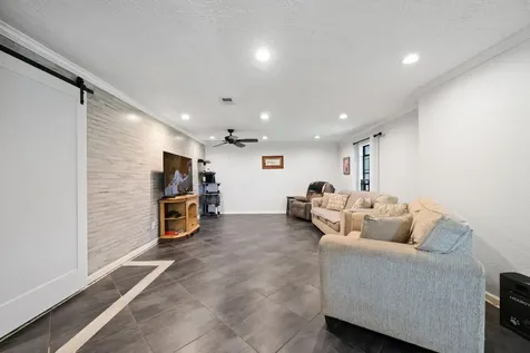 5123 Cotton Lake Road Cove TX 77523