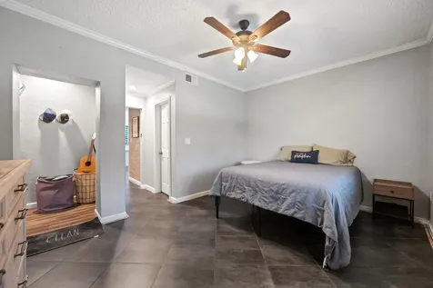 5123 Cotton Lake Road Cove TX 77523