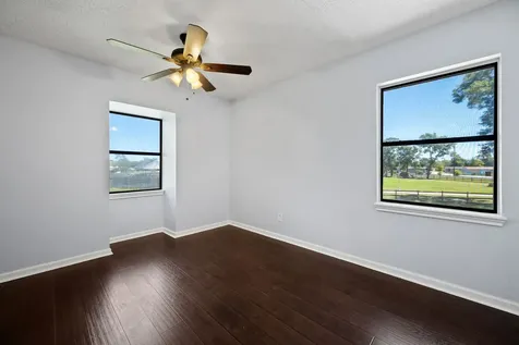 5123 Cotton Lake Road Cove TX 77523