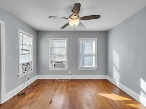 5019 Avenue M 1/2 Galveston TX 77551