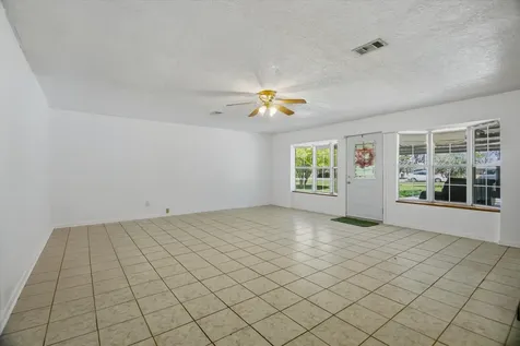 125 County Road 4010 Dayton TX 77535