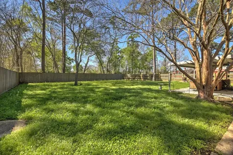 125 County Road 4010 Dayton TX 77535