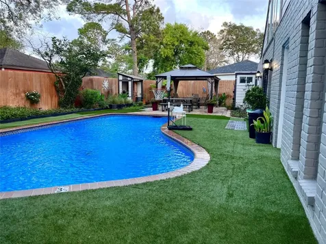 6803 Las Brisas Drive Houston TX 77083
