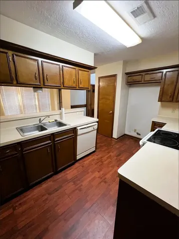 102 Briar Ridge Drive Bellville TX 77418