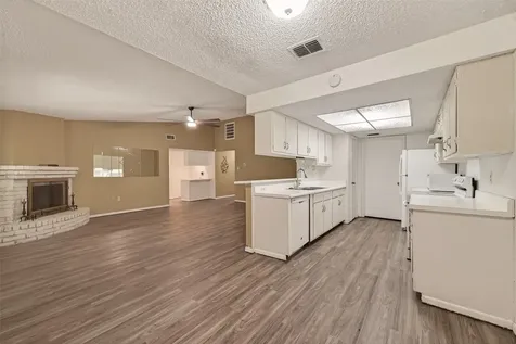 1910 Blindlake Drive Houston TX 77084