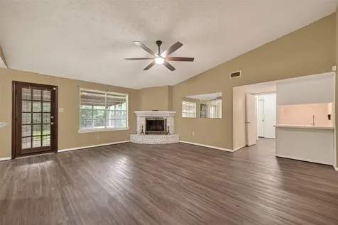 1910 Blindlake Drive Houston TX 77084