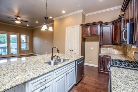 1516 Amundsen Street Houston TX 77009