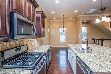 1516 Amundsen Street Houston TX 77009