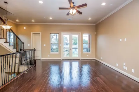1516 Amundsen Street Houston TX 77009