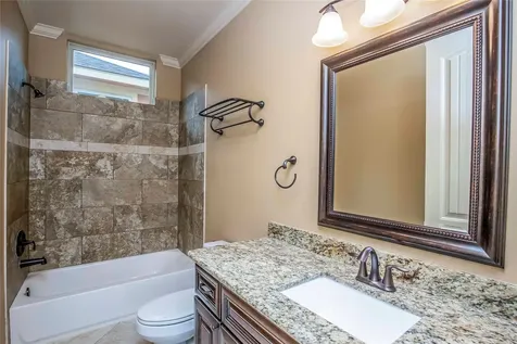 1516 Amundsen Street Houston TX 77009