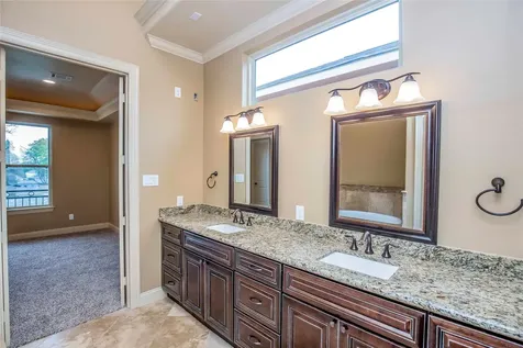 1516 Amundsen Street Houston TX 77009