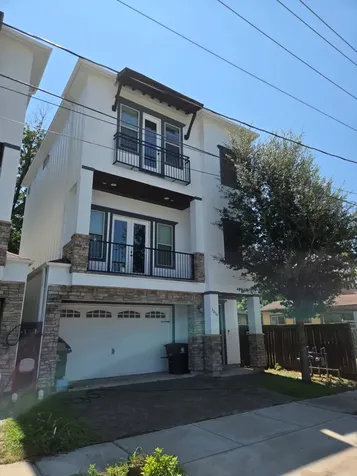1516 Amundsen Street Houston TX 77009