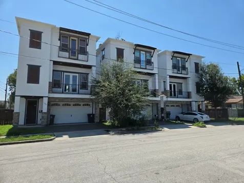 1516 Amundsen Street Houston TX 77009