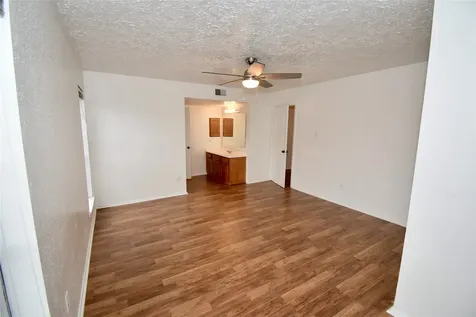 19539 Lazy Valley Drive Katy TX 77449