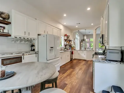 300 Coral Gables Trinity TX 75862